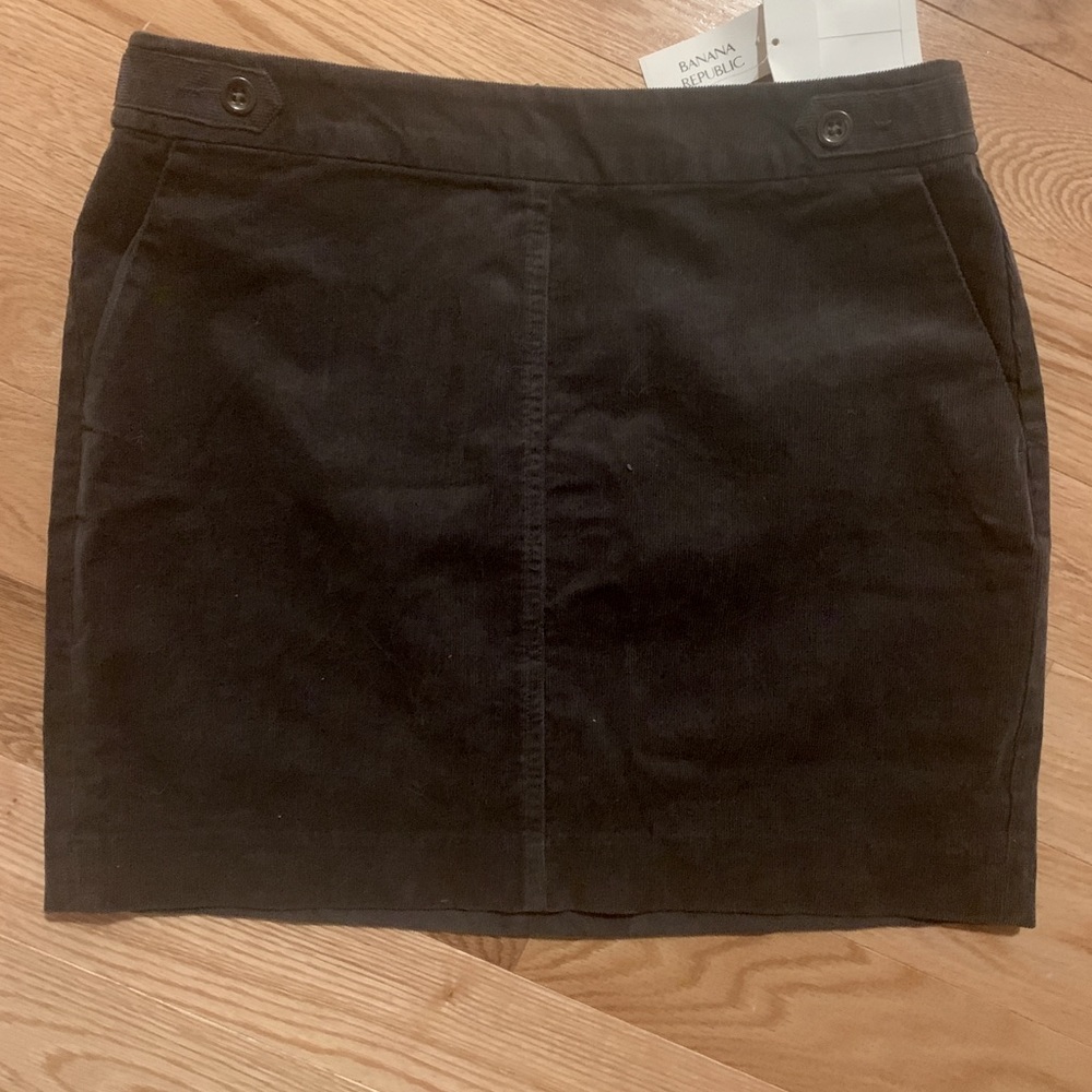 Banana Republic corduroy mini skirt NWT